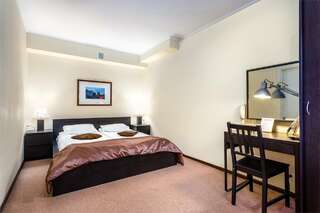 Гостиница Флогистон Санкт-Петербург Двухкомнатный номер-1