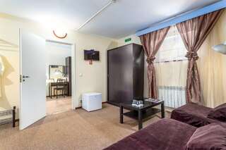 Гостиница Флогистон Санкт-Петербург Двухкомнатный номер-2